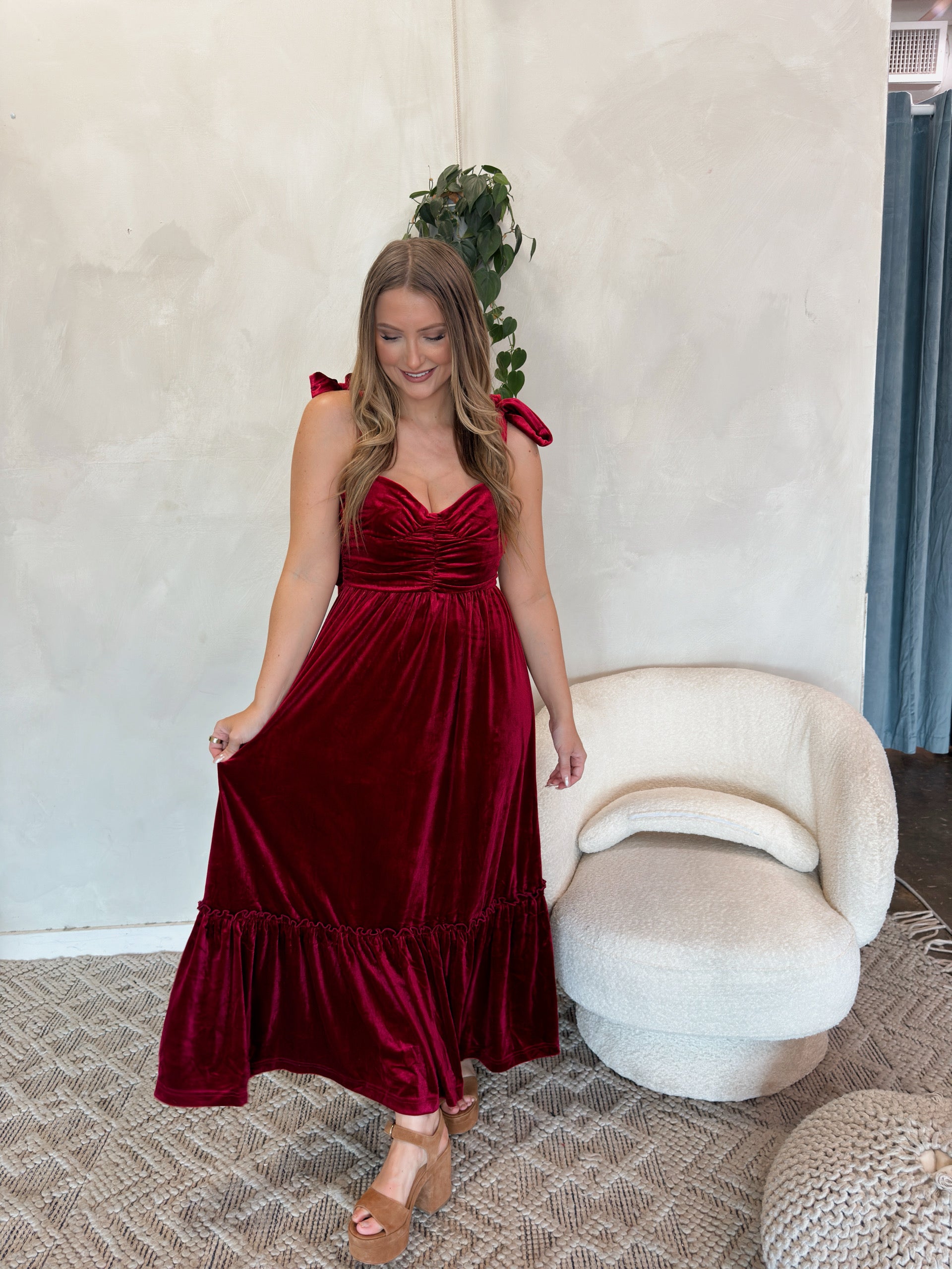 Rae Velvet Midi Dress - Multiple Colors - The Pretty Peach