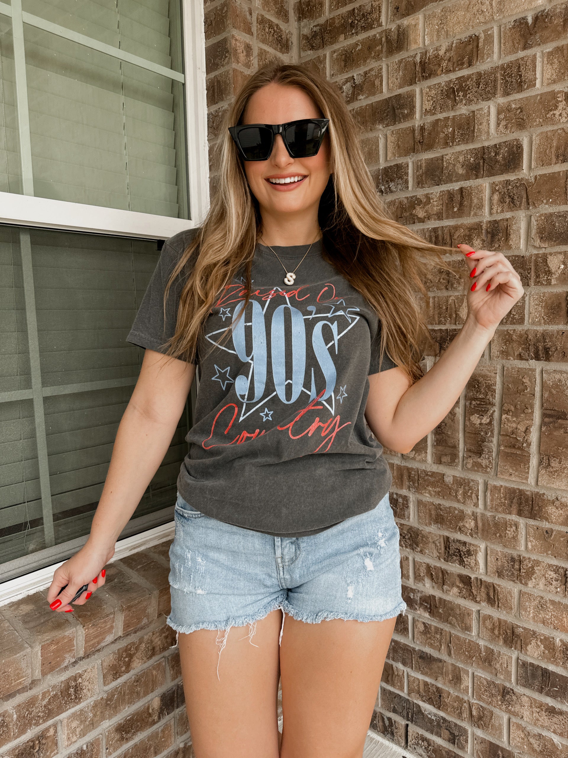 Raised on 90s Country Tee - Ash Black - The Pretty Peach