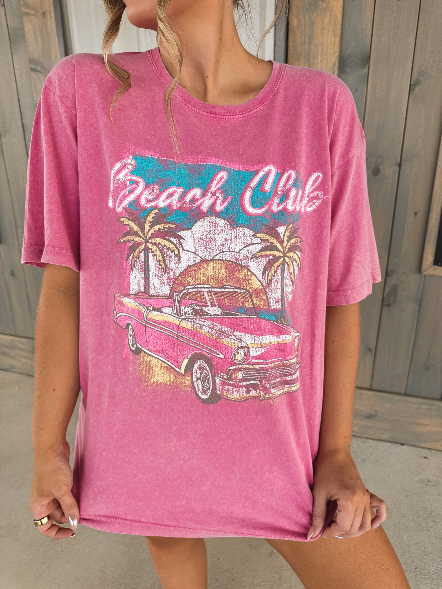 Beach Club Vintage Graphic Tee - Pink